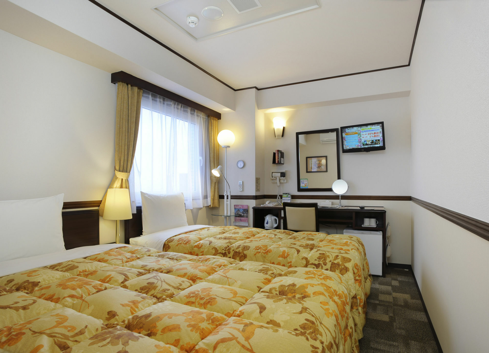 Toyoko Inn Tokyo Monzen-Nakacho Eitaibashi מראה חיצוני תמונה